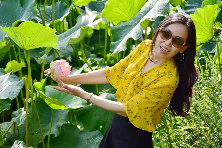 光溜溜瑜伽原版视频观看免费